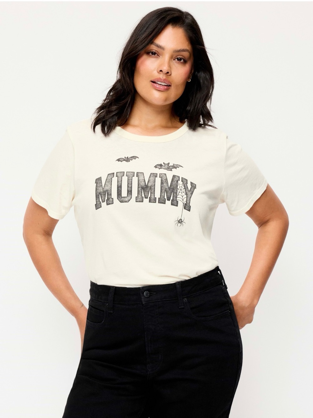 Old Navy MUMMY bat 🦇 and spider 🕷️ Graphic Tee - Cream and Black